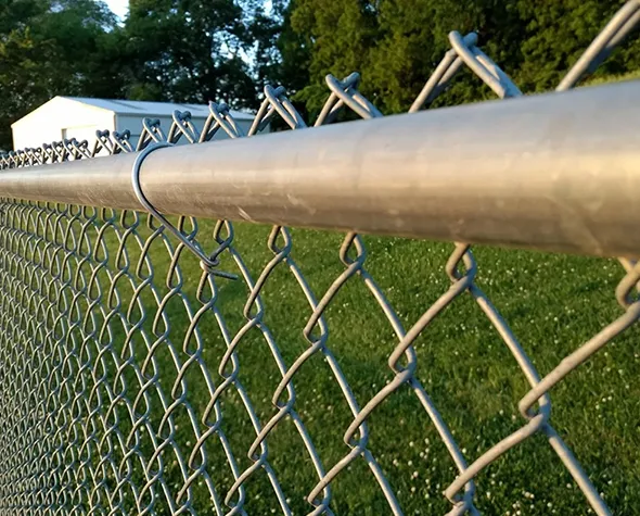 Durable chain link fence contractors – expert installation and repair services.